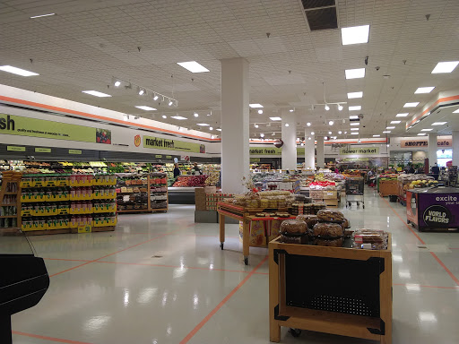 Grocery Store «Shoppers», reviews and photos, 6200 Little River Turnpike, Alexandria, VA 22312, USA