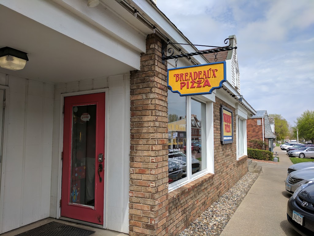 Breadeaux Pizza 50219