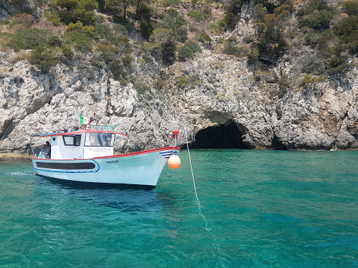 Sperlonga escursioni - noleggio gommoni