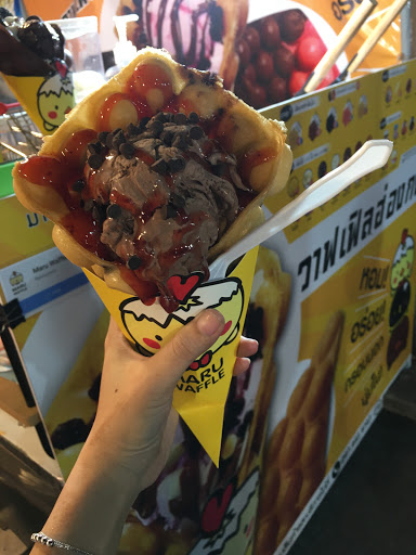 Maru Waffle มารุวาฟเฟิล ตลาดอินดี้ดาวคะนอง