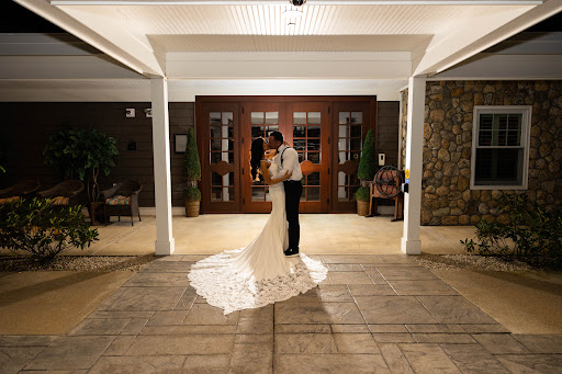 Bridal Shop «Modern Bride & Formal Shop», reviews and photos, 200 NH-101 #1, Bedford, NH 03110, USA