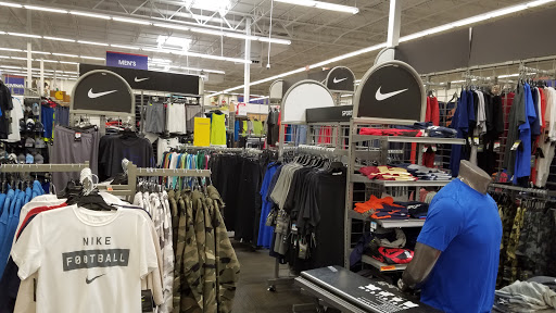Sporting Goods Store «Academy Sports + Outdoors», reviews and photos, 2320 Hwy 6, Houston, TX 77077, USA