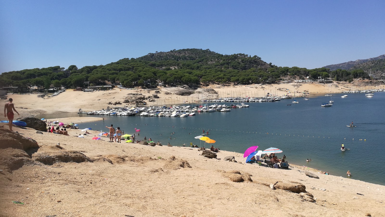 Foto von Playa El Muro mit türkisfarbenes wasser Oberfläche