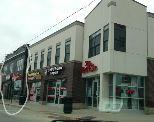 Hookah Bar «High Up Head Shop», reviews and photos, 1434 N High St, Columbus, OH 43201, USA