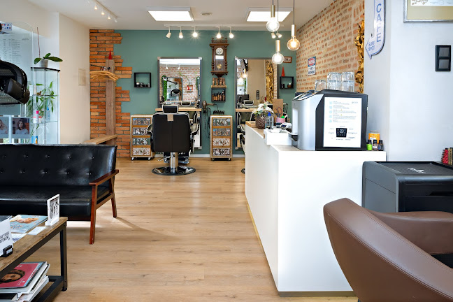 Körző Krisztina mesterfodrász - Pécs