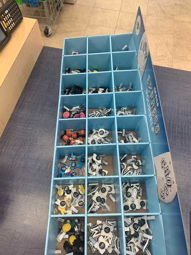 Shoe Store «Rack Room Shoes», reviews and photos, 1985 E Main St #1, Spartanburg, SC 29307, USA