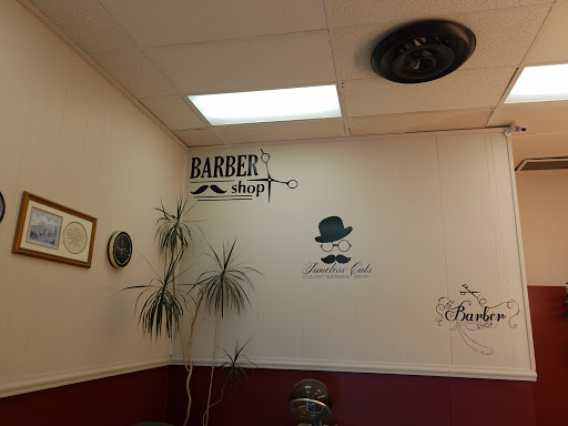 Barber Shop «Rolling Hills Barber Shop», reviews and photos, 9218 Westport Rd, Louisville, KY 40242, USA