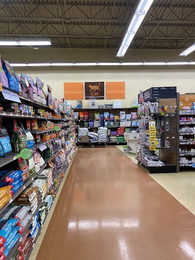 Pet Supply Store «Petco Animal Supplies», reviews and photos, 1412 S Main Chapel Way, Gambrills, MD 21054, USA