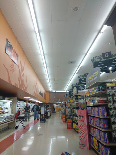 Grocery Store «Kroger», reviews and photos, 1525 Madison Ave, Covington, KY 41011, USA