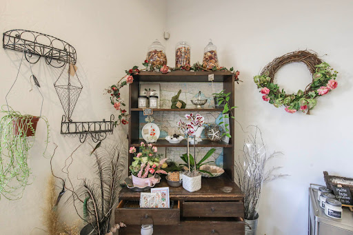 Florist «Donnelly Floral and Event Design», reviews and photos, 111 Sacramento St, Rio Vista, CA 94571, USA