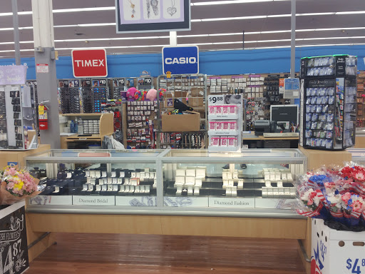 Department Store «Walmart Supercenter», reviews and photos, 250 Summit Park Dr, Pittsburgh, PA 15275, USA