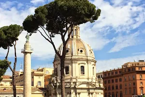 Roma Tourist Information image