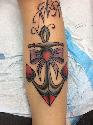 Tattoo Shop «Electric Voodoo Tattoo», reviews and photos, 34 Union Way # A, Vacaville, CA 95687, USA