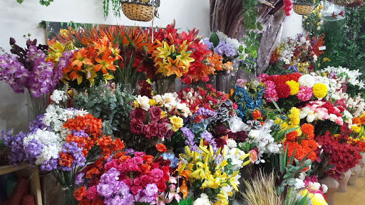 Floreria San Jerónimo (artificial flowers)