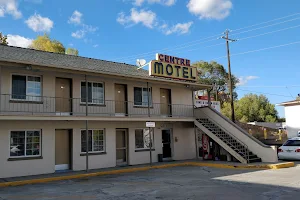 Centre Motel image