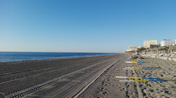 Photo de Playa Bajondillo avec rivage droit, long