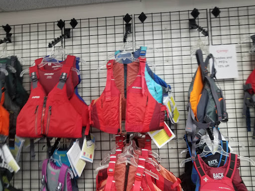 Bicycle Store «Trek Bicycle Store Greensboro», reviews and photos, 1209 Battleground Ave, Greensboro, NC 27408, USA