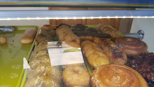 Donut Shop «Delicious Donuts», reviews and photos, 25765 LA-16, Denham Springs, LA 70726, USA