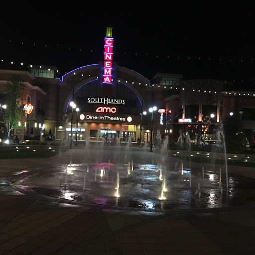 Movie Theater «AMC DINE-IN Southlands 16», reviews and photos, 23955 E Plaza Ave, Aurora, CO 80016, USA