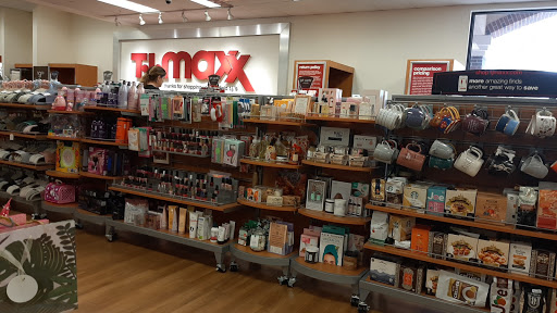 Department Store «T.J. Maxx», reviews and photos, 5063 Business Center Dr, Fairfield, CA 94533, USA