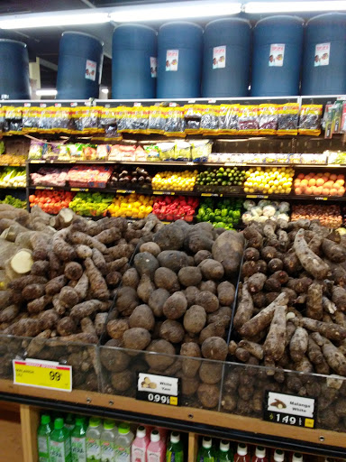 Grocery Store «Bravo Supermarkets», reviews and photos, 2668 Tamiami Trail E, Naples, FL 34112, USA