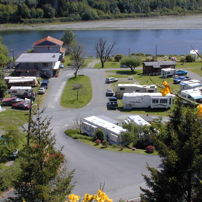 Four Seasons RV Resort - A Gold Beach Oregon RV Park