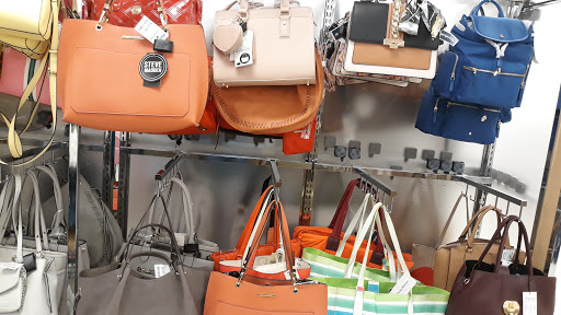 Department Store «Marshalls», reviews and photos, 2458 Brandon Park Cir, Brandon, FL 33511, USA