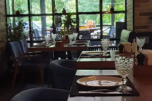Ресторан Гранат Black Кафе, банкетный зал, доставка еды Сокол image
