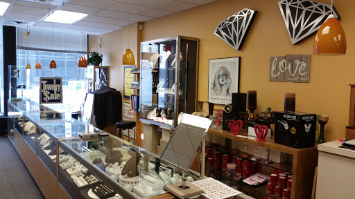 Jewelry Repair Service «Jewelry Clinic», reviews and photos, 16 W Main St G08, Rochester, NY 14614, USA