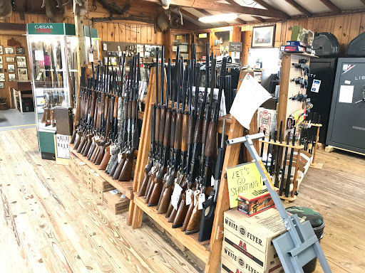 Gun Shop «A. W. Peterson Gun Shop», reviews and photos, 4255 W Old US Hwy 441, Mt Dora, FL 32757, USA