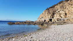 Cala del Desnarigado'in fotoğrafı küçük koy ile birlikte