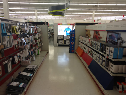 Office Supply Store «Staples», reviews and photos, 7929 Eastern Ave, Baltimore, MD 21224, USA