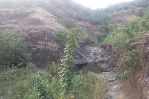 चक्रतीर्थ महादेव मंदिर धाराशिव image