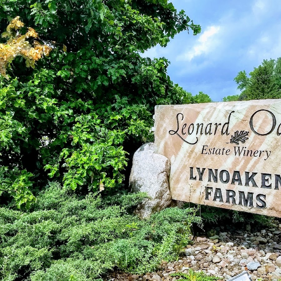 Leonard Oakes Estate Winery