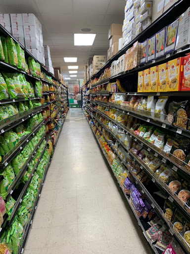 Grocery Store «INDU INDIAN GROCERY STORE (INDU CONVENIENT STORE)», reviews and photos, 4925 W Market St #1104, Greensboro, NC 27407, USA