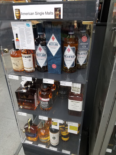 Liquor Store «Bayway World of Liquors», reviews and photos, 639 Bayway, Elizabeth, NJ 07202, USA