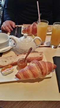 Croissant du Restaurant français Triadou Haussmann à Paris - n°17