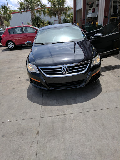 Used Car Dealer «Harbor City Auto Sales», reviews and photos, 560 S Wickham Rd, Melbourne, FL 32904, USA