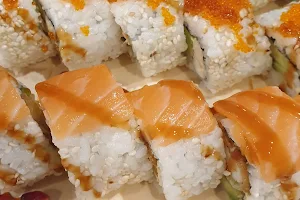 Nama Sushi image