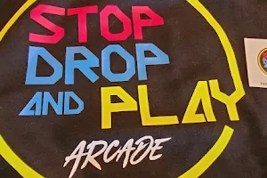 Stop Drop & Play Arcade image