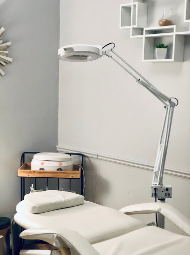 Hair Salon «Mia Bella Salon», reviews and photos, 1735 W Oak St E, Bozeman, MT 59715, USA