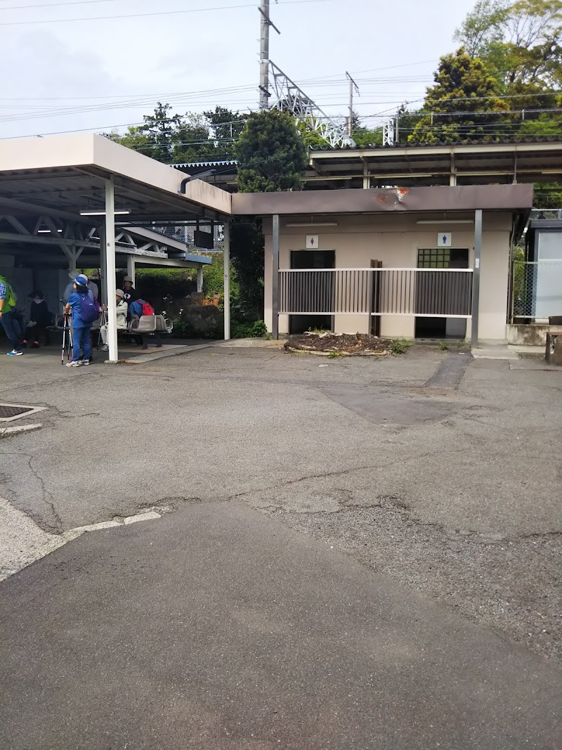 真鶴駅前交番 神奈川県真鶴町真鶴 交番 グルコミ