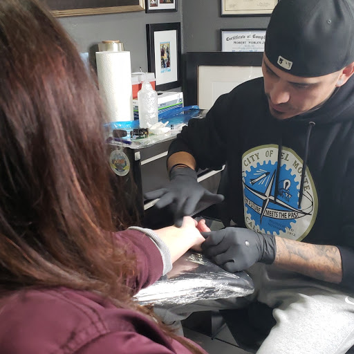 Tattoo Shop «Pushing Ink Tattoo Studio», reviews and photos, Durfee Ave, El Monte, CA 91732, USA