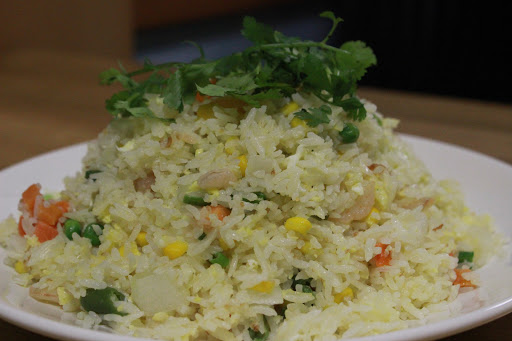 Vietnamese Restaurant «Pho 92 Vietnamese Cuisine», reviews and photos, 300 Village Center Dr, Woodstock, GA 30188, USA