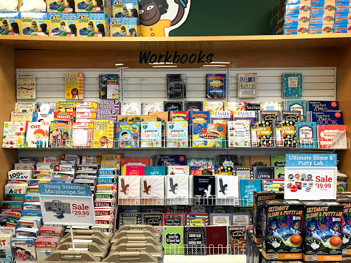 Educational Supply Store «Lakeshore Learning Store», reviews and photos, 2405 Post Oak Blvd, Houston, TX 77056, USA