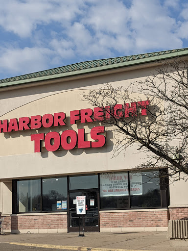 Hardware Store «Harbor Freight Tools», reviews and photos, 4600 Stadium Dr, Kalamazoo, MI 49008, USA