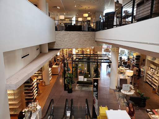 Shopping Mall «Bridgeport Village», reviews and photos, 7455 SW Bridgeport Rd, Tigard, OR 97224, USA