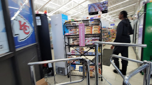 Liquor Store «Royal Liquors», reviews and photos, 801 Southwest Blvd, Kansas City, MO 64108, USA