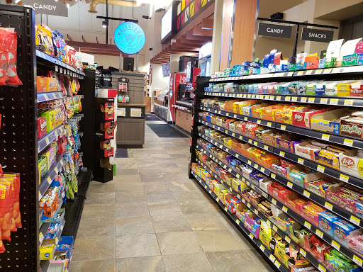 Liquor Store «Snoqualmie Tobacco & Liquor Company», reviews and photos, 37500 SE North Bend Way, Snoqualmie, WA 98065, USA