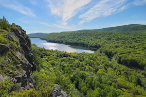 Lake of the Clouds image